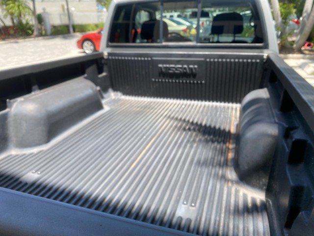 Used 2002 Nissan Frontier XE image 76