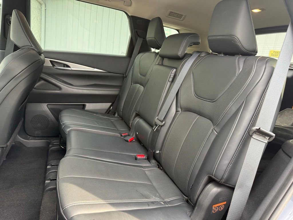 Used 2023 INFINITI QX60 Luxe image 15