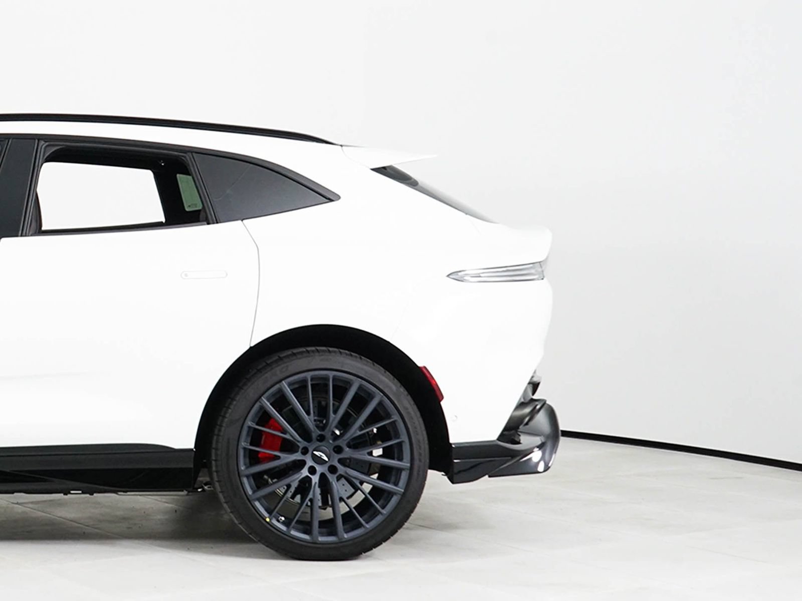 New 2026 Aston Martin DBX 707 AWD/4WD image 14