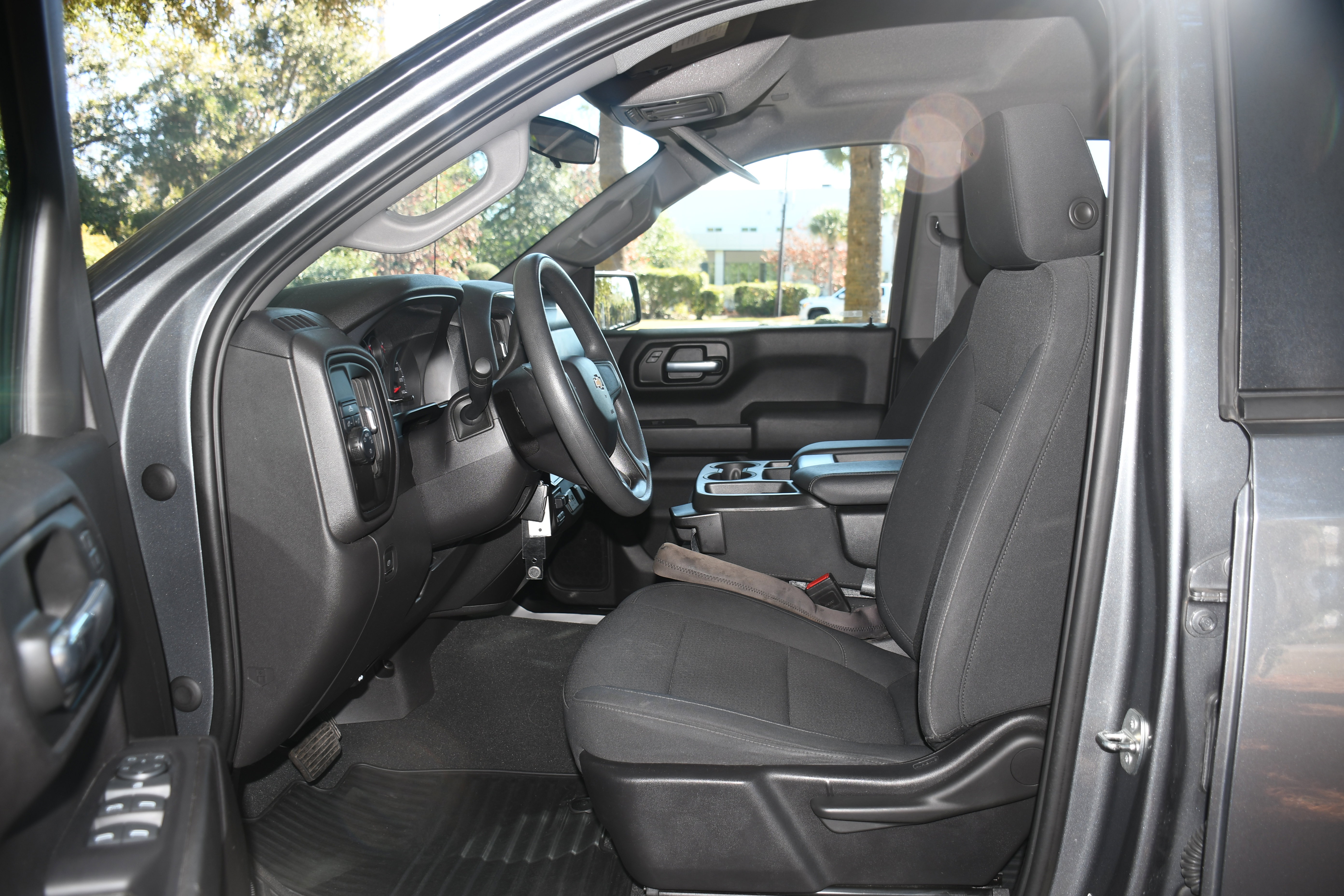 Used 2021 Chevrolet Silverado 1500 Custom image 7