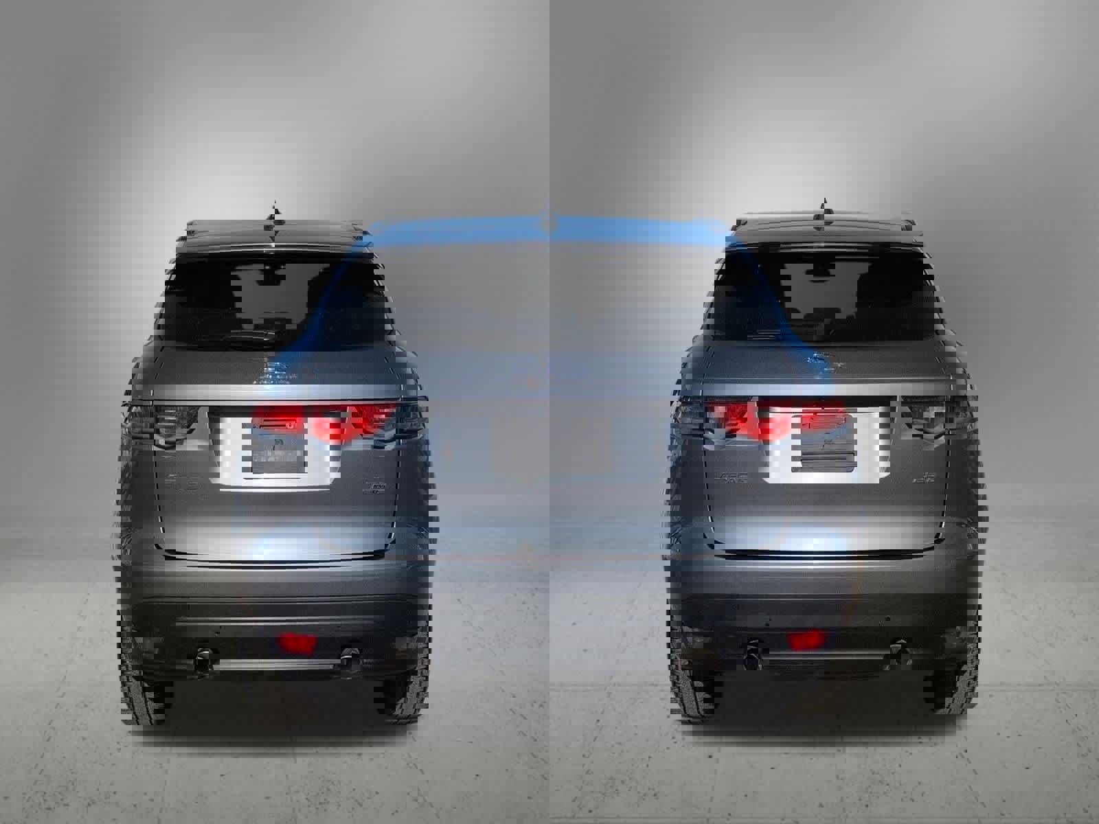 Used 2020 Jaguar F-PACE Checkered Flag image 5