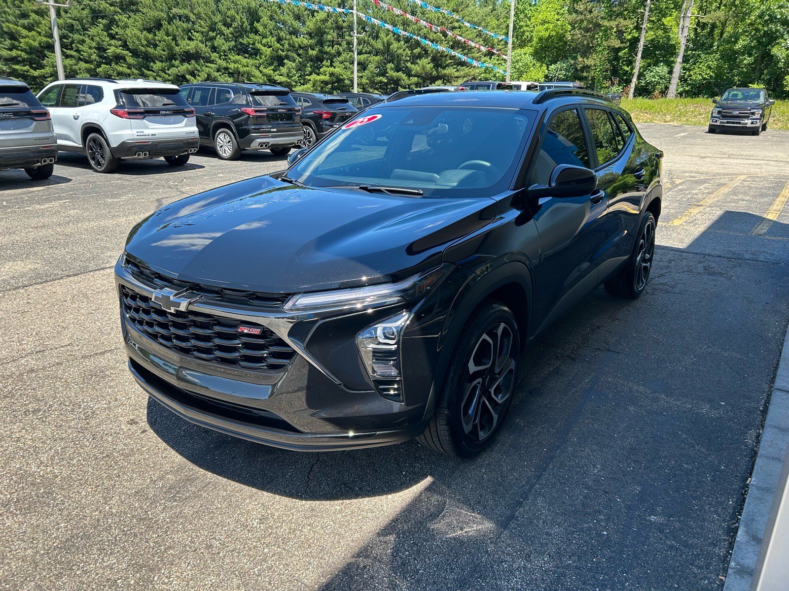 Used 2025 Chevrolet Trax RS w/ Driver Confidence Package