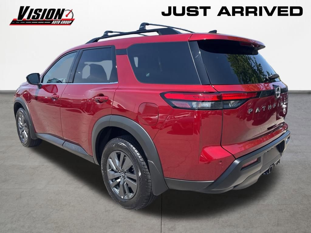 New 2026 Nissan Pathfinder SV w/ SV Premium Package AWD/4WD image 7
