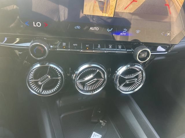 New 2026 Chevrolet Blazer EV LT w/ Midnight/Sport Edition FWD image 21