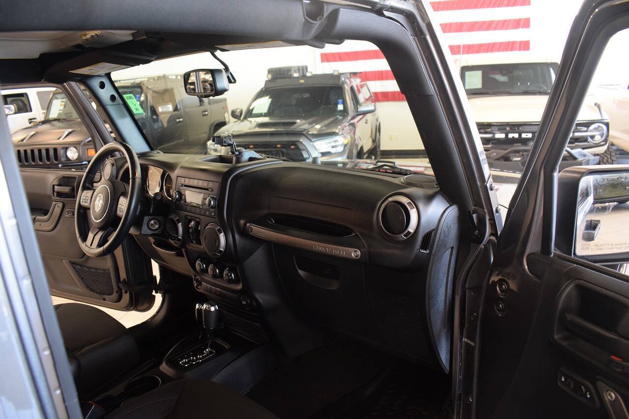 Used 2016 Jeep Wrangler Unlimited Sport w/ Quick Order Package 24S AWD/4WD image 19