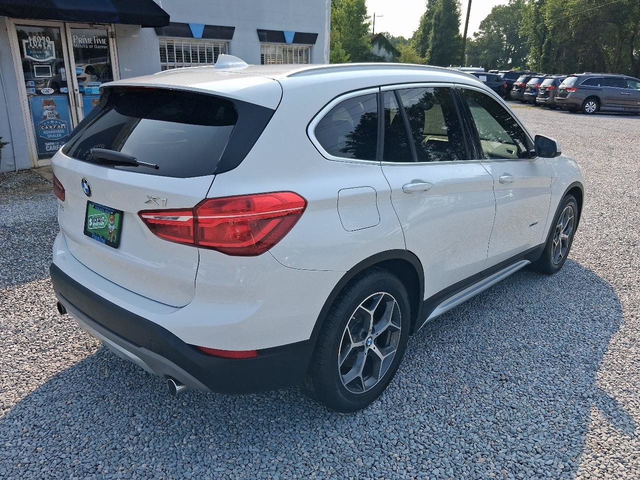 Used 2018 BMW X1 xDrive28i AWD/4WD image 5