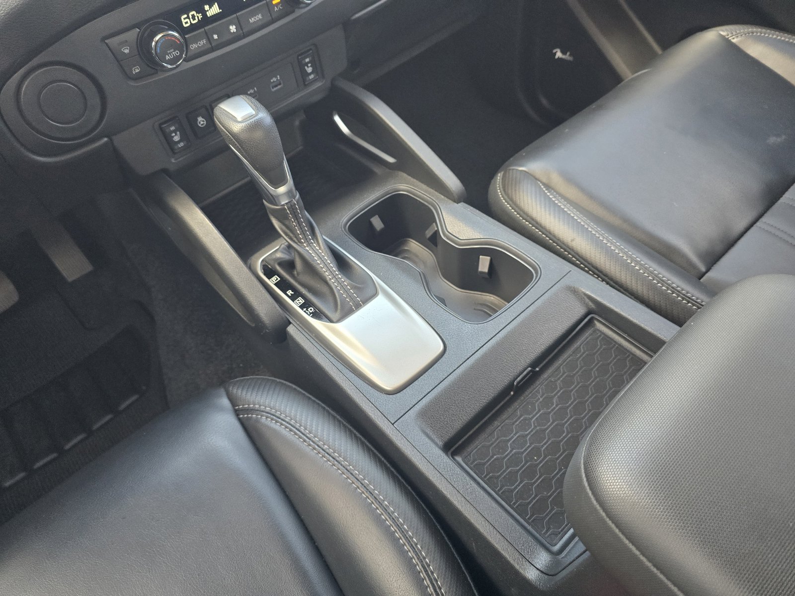 Certified 2023 Nissan Frontier SV w/ SV Premium Package image 17