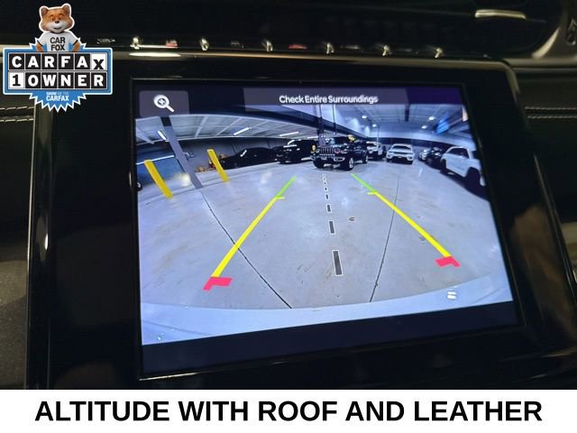 Used 2023 Jeep Grand Cherokee Altitude image 15