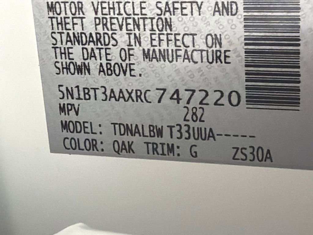 Used 2024 Nissan Rogue S image 31