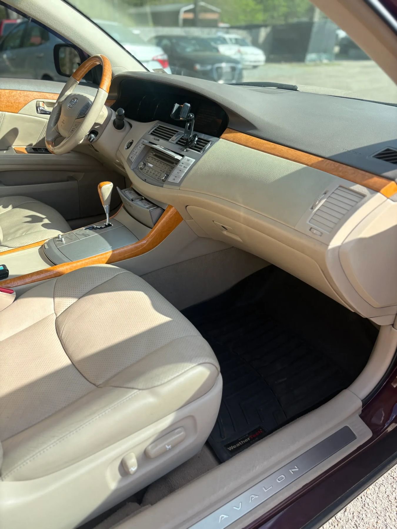 Used 2007 Toyota Avalon Limited FWD image 30