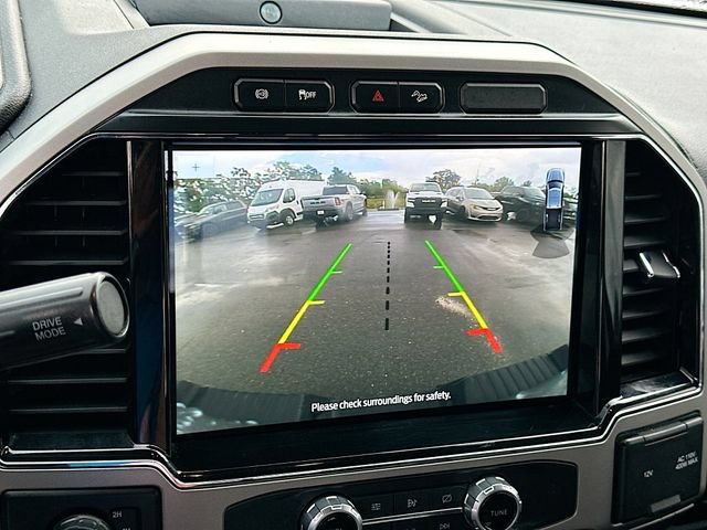 Used 2022 Ford F250 Lariat w/ Lariat Value Package AWD/4WD image 12