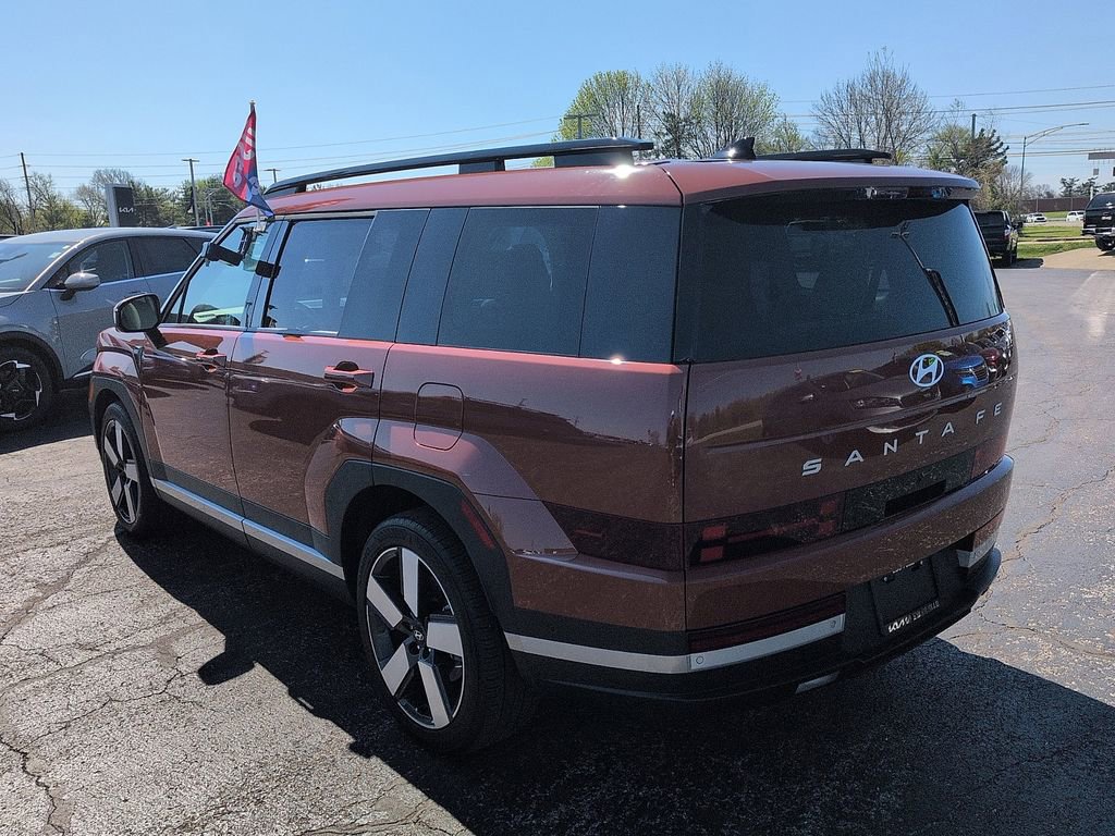 Used 2024 Hyundai Santa Fe Limited FWD image 5