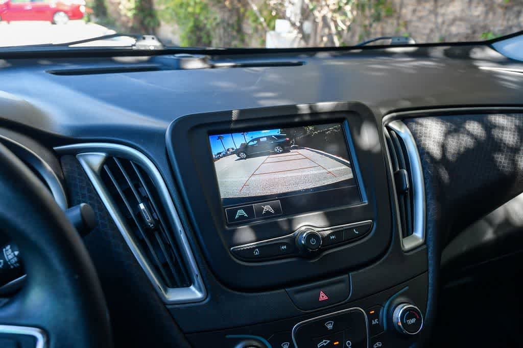 Used 2018 Chevrolet Malibu LS FWD image 22