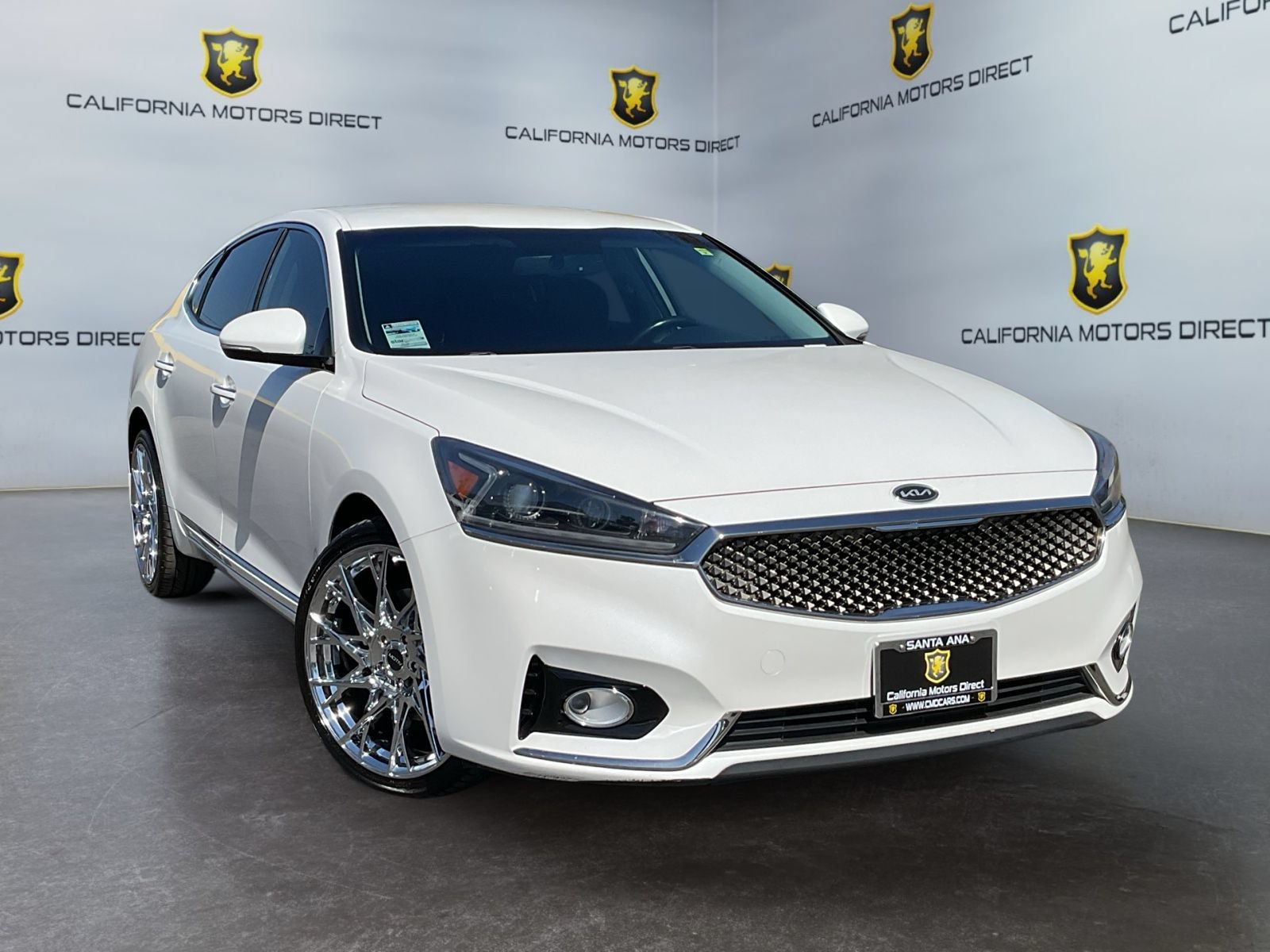 Used 2019 Kia Cadenza Premium FWD image 3