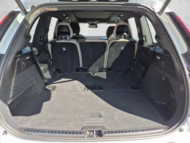 Used 2026 Volvo XC90 B6 Plus w/ Protection Package AWD/4WD image 6