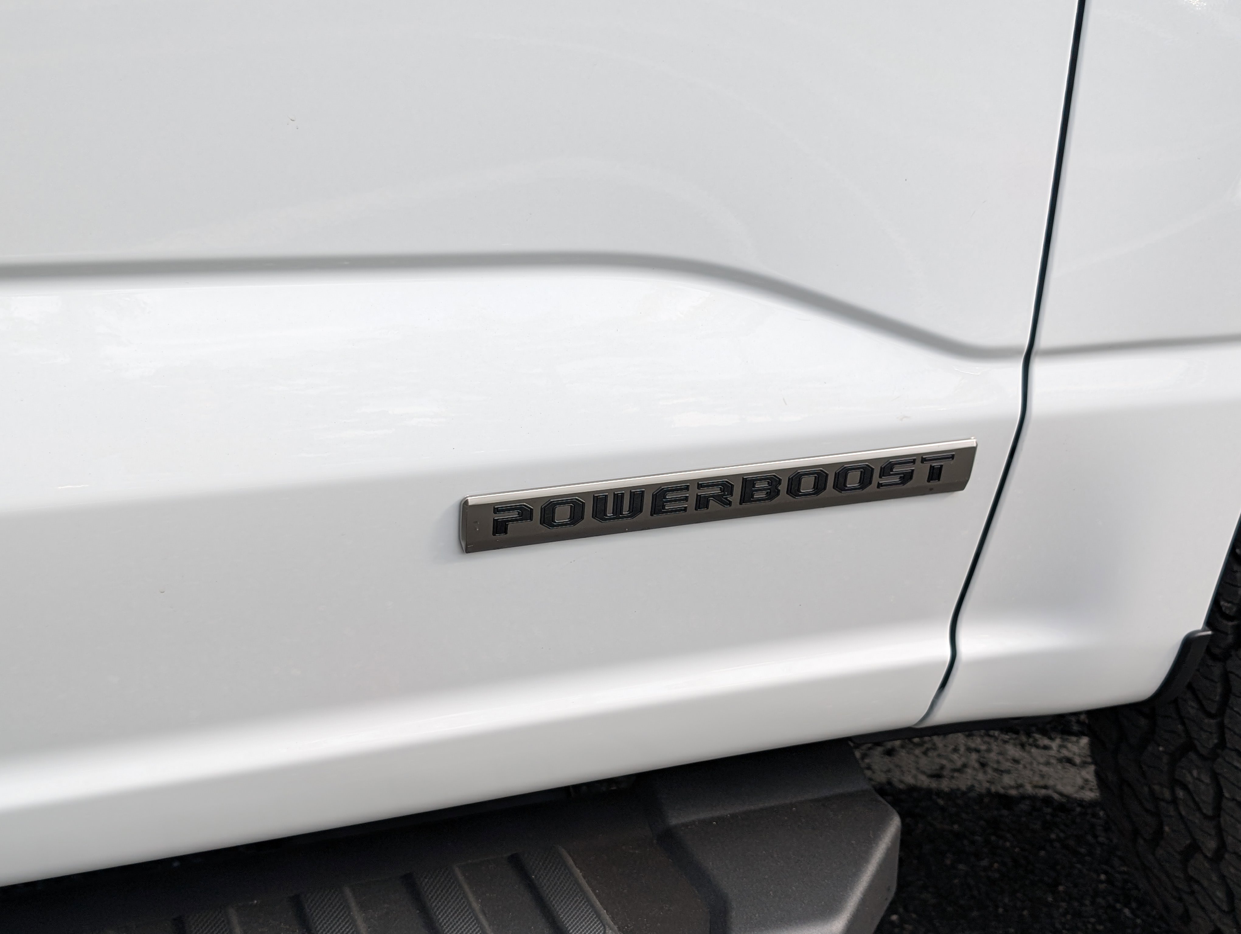 New 2025 Ford F150 XLT w/ Equipment Group 302A MID image 5