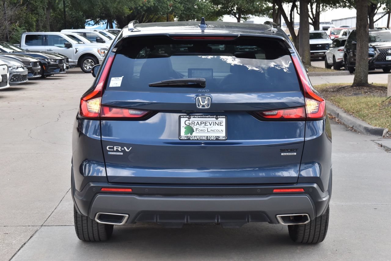 Used 2024 Honda CR-V Sport Touring image 9