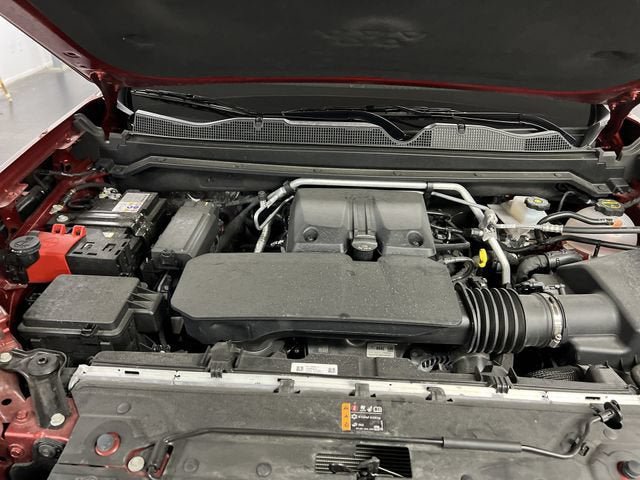 Certified 2025 GMC Canyon Denali AWD/4WD image 30