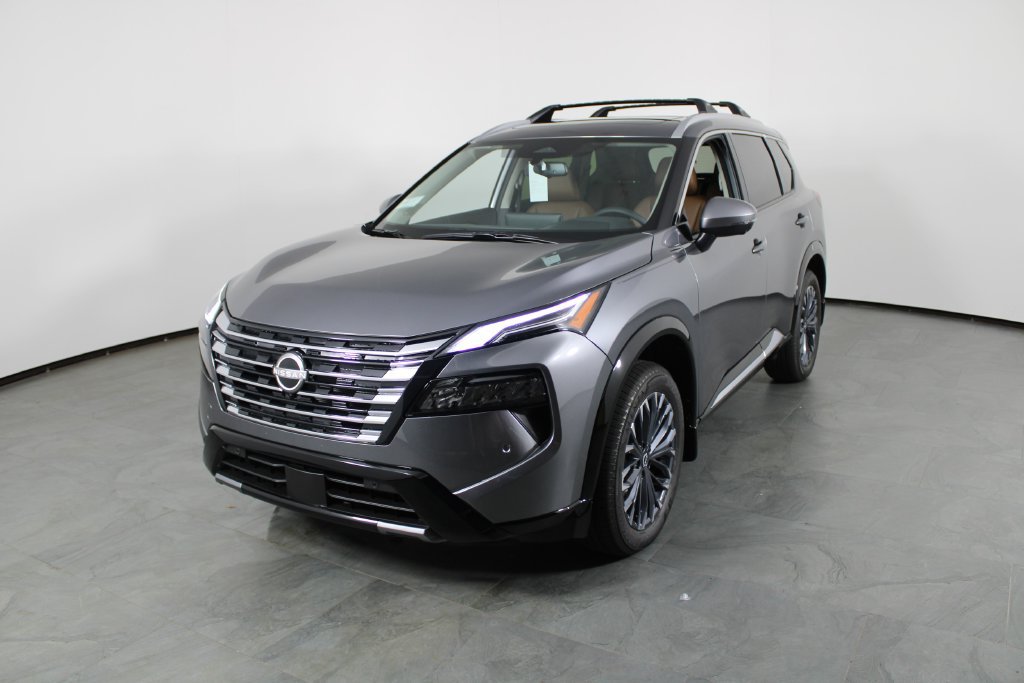 New 2026 Nissan Rogue Platinum AWD/4WD image 2