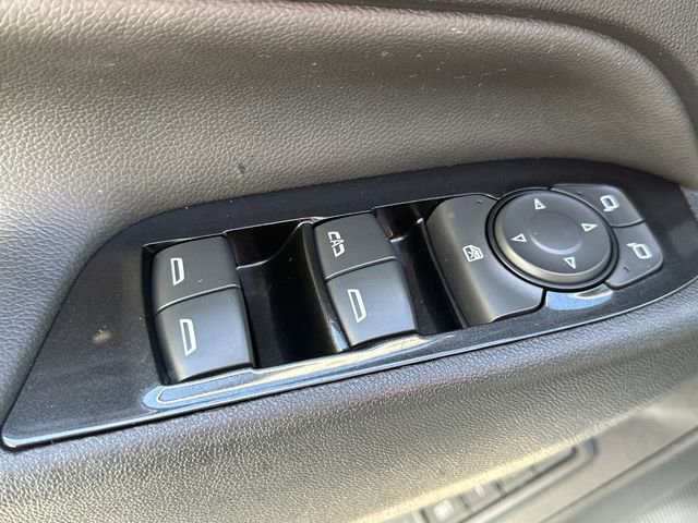 Used 2023 Chevrolet Equinox Premier AWD/4WD image 30