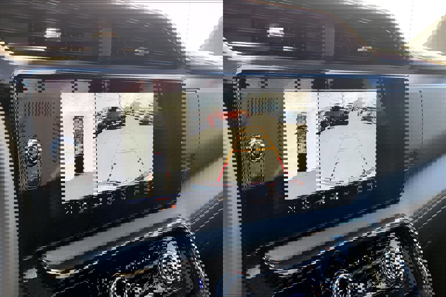 Used 2025 GMC Sierra 1500 AT4 w/ AT4 Premium Package AWD/4WD image 27