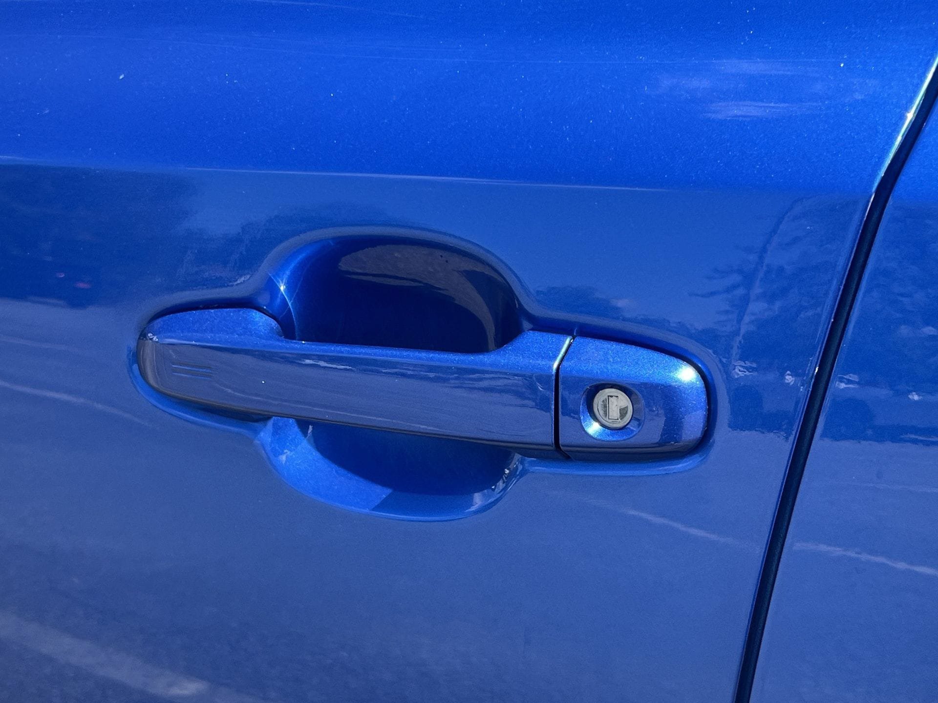 Used 2022 Toyota C-HR Limited FWD image 28