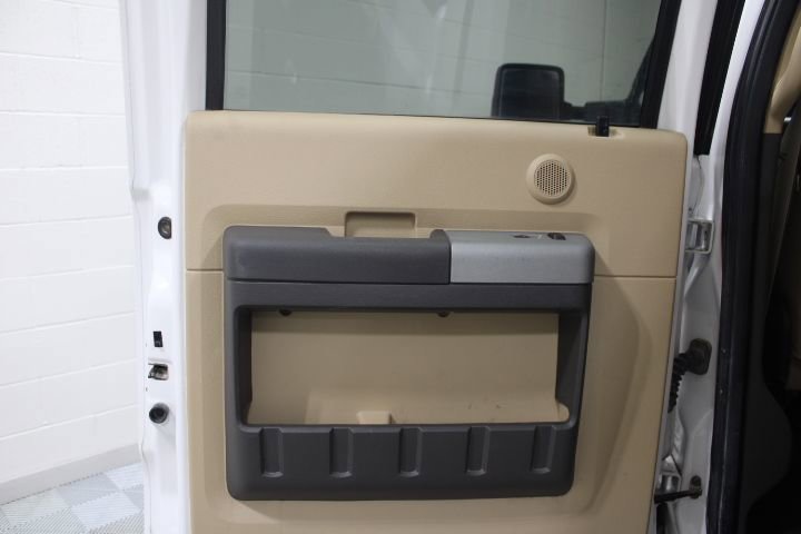 Used 2015 Ford F350 Lariat w/ Lariat Ultimate Package image 19