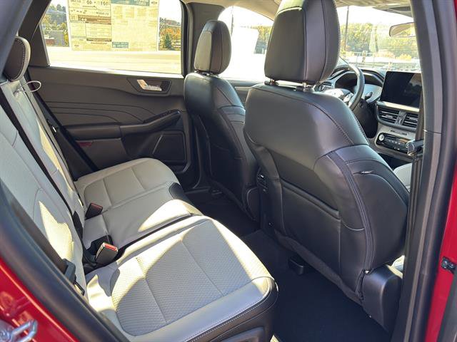 New 2026 Ford Escape SE image 18