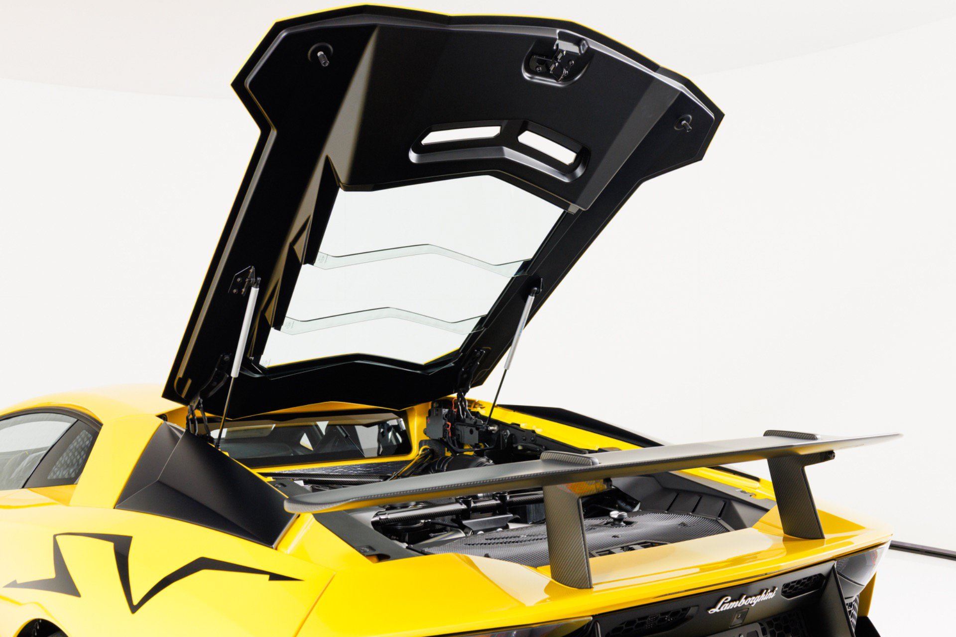 Used 2016 Lamborghini Aventador LP 750-4 Superveloce AWD/4WD image 55
