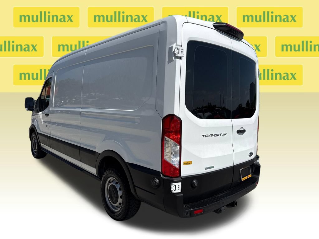 Used 2020 Ford Transit 250 Medium Roof RWD image 8