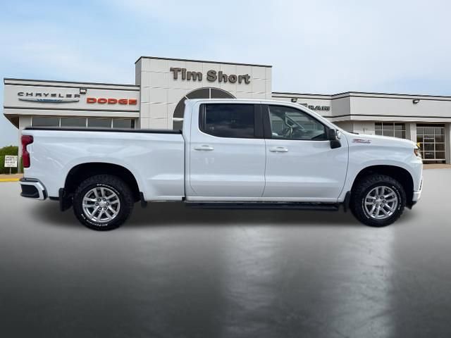 Used 2022 Chevrolet Silverado 1500 RST w/ Z71 Off-Road Package AWD/4WD image 2