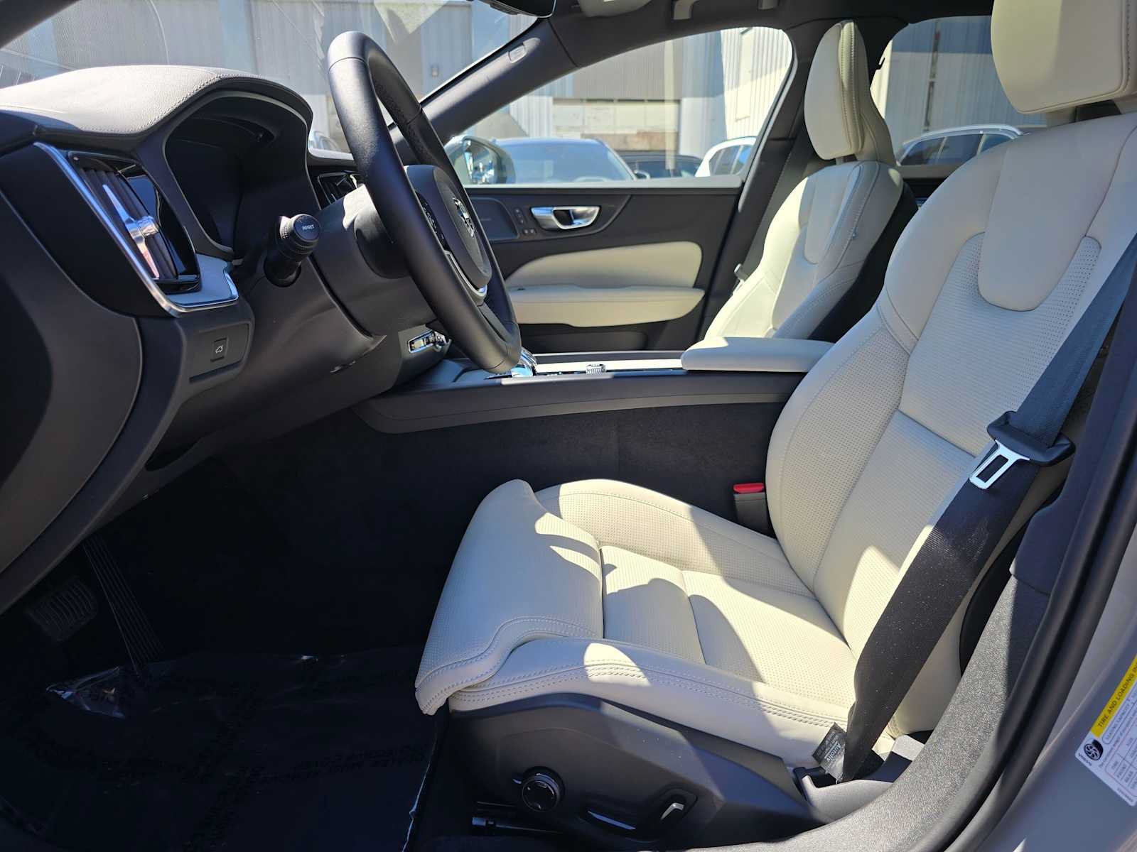 New 2026 Volvo V60 B5 Cross Country Ultra w/ Climate Package AWD/4WD image 19
