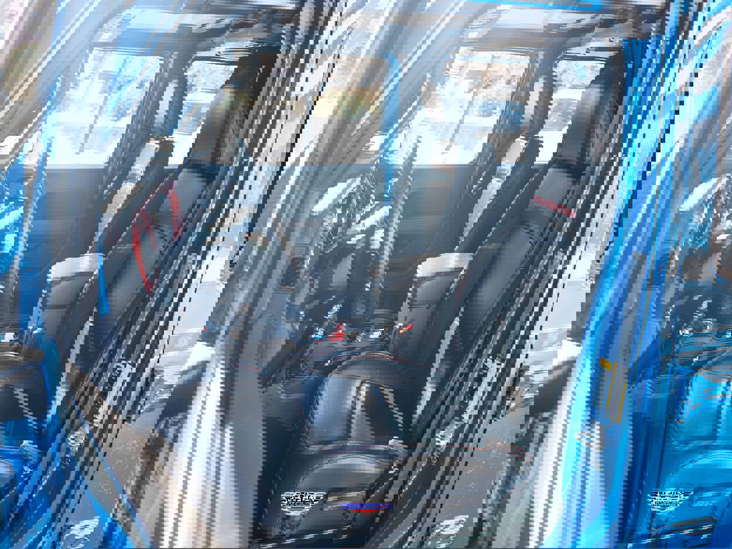 Used 2023 Jeep Gladiator Rubicon w/ Cold Weather Group image 16