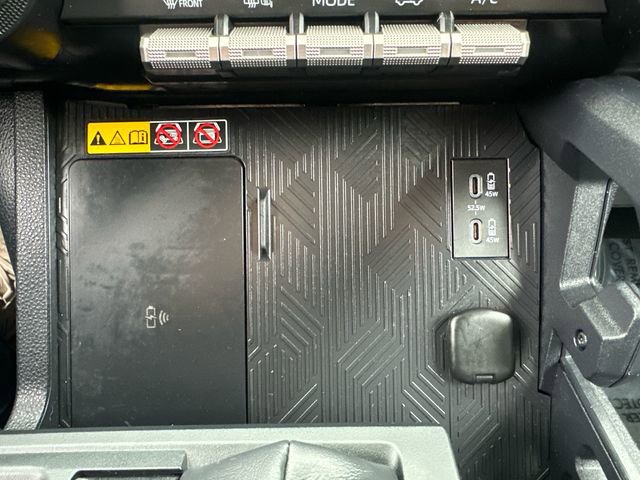 Certified 2025 Toyota 4Runner TRD Off-Road image 40