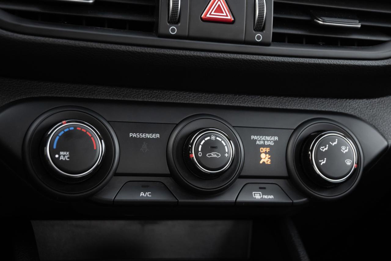 Used 2024 Kia Forte LXS w/ LXS Technology Package image 31