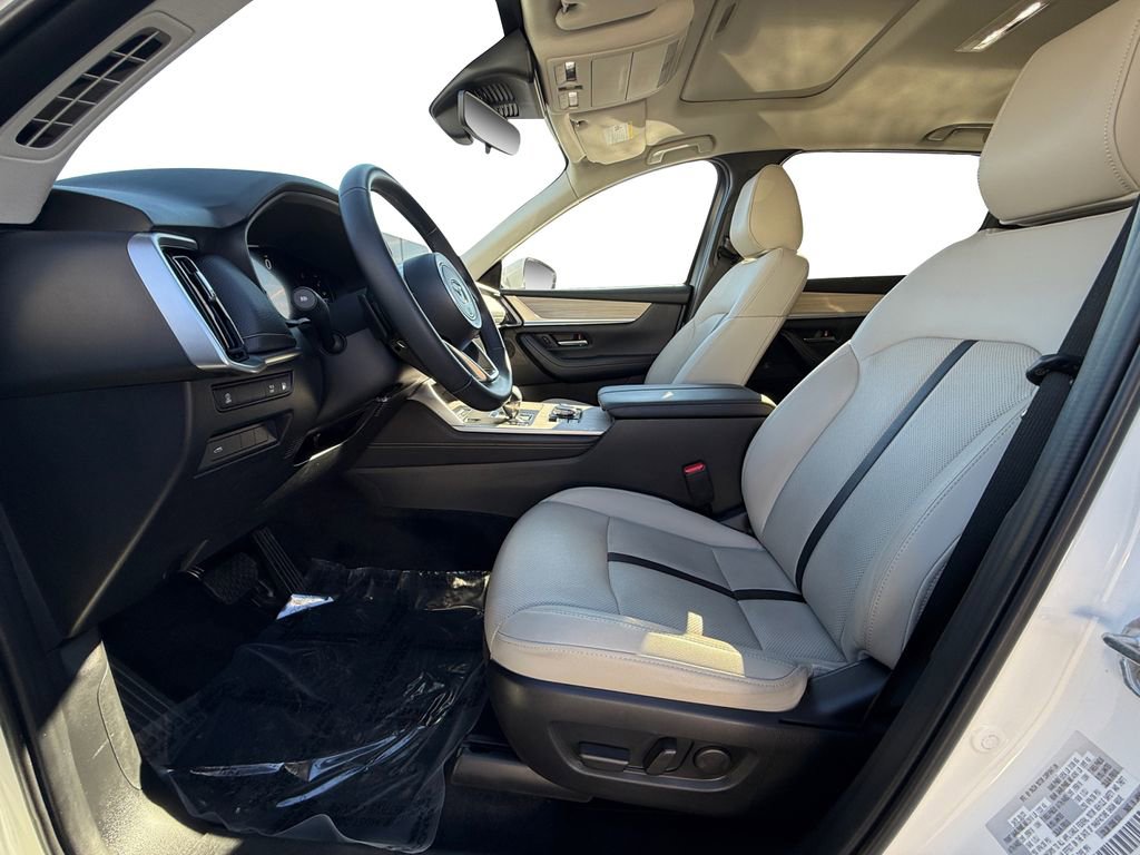 Used 2024 MAZDA CX-90 Plug-In Hybrid w/ Preferred image 9