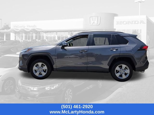 Used 2025 Toyota RAV4 XLE FWD image 2