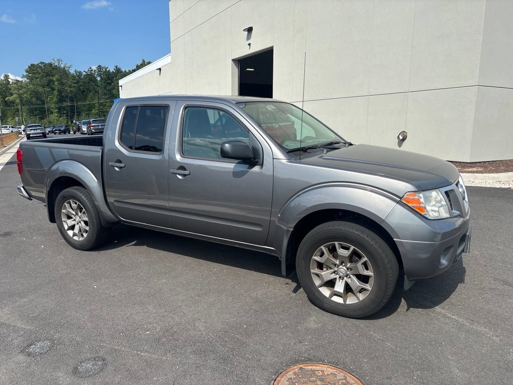 Used 2021 Nissan Frontier SV AWD/4WD image 3