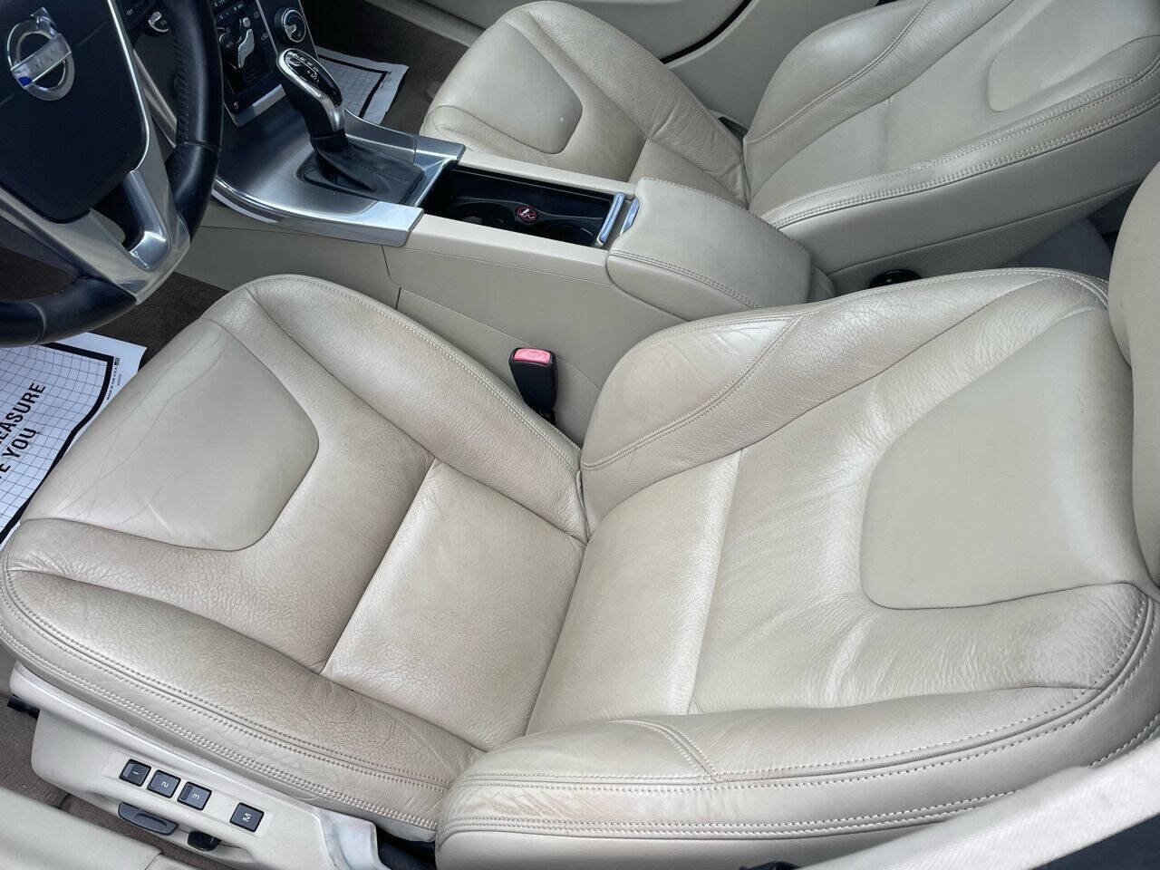 Used 2014 Volvo S60 T5 image 37