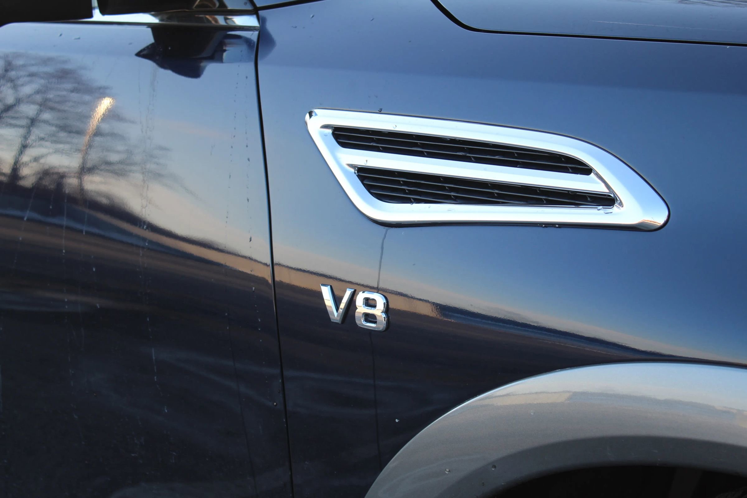 Used 2017 Nissan Armada SL image 39