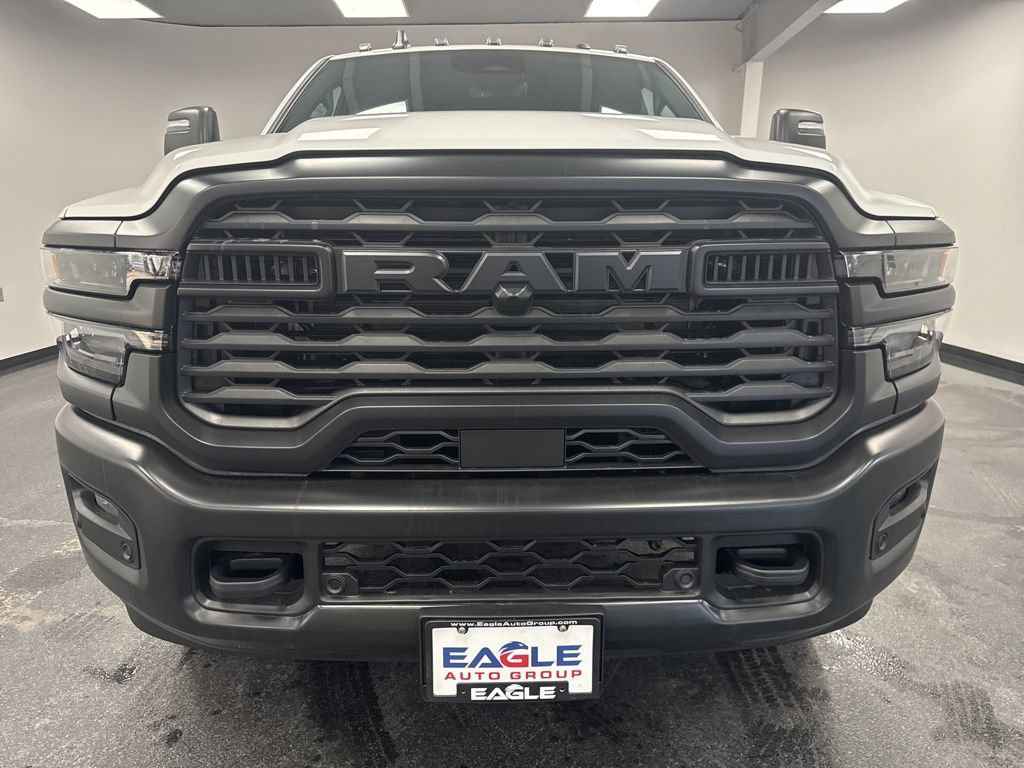 New 2026 RAM 3500 Tradesman AWD/4WD image 4