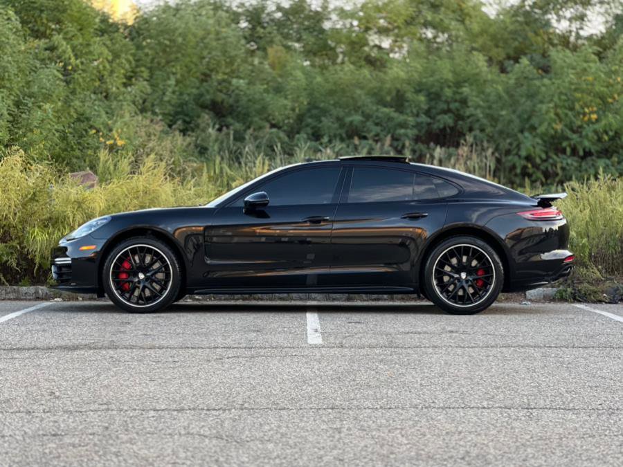 Used 2020 Porsche Panamera GTS image 6