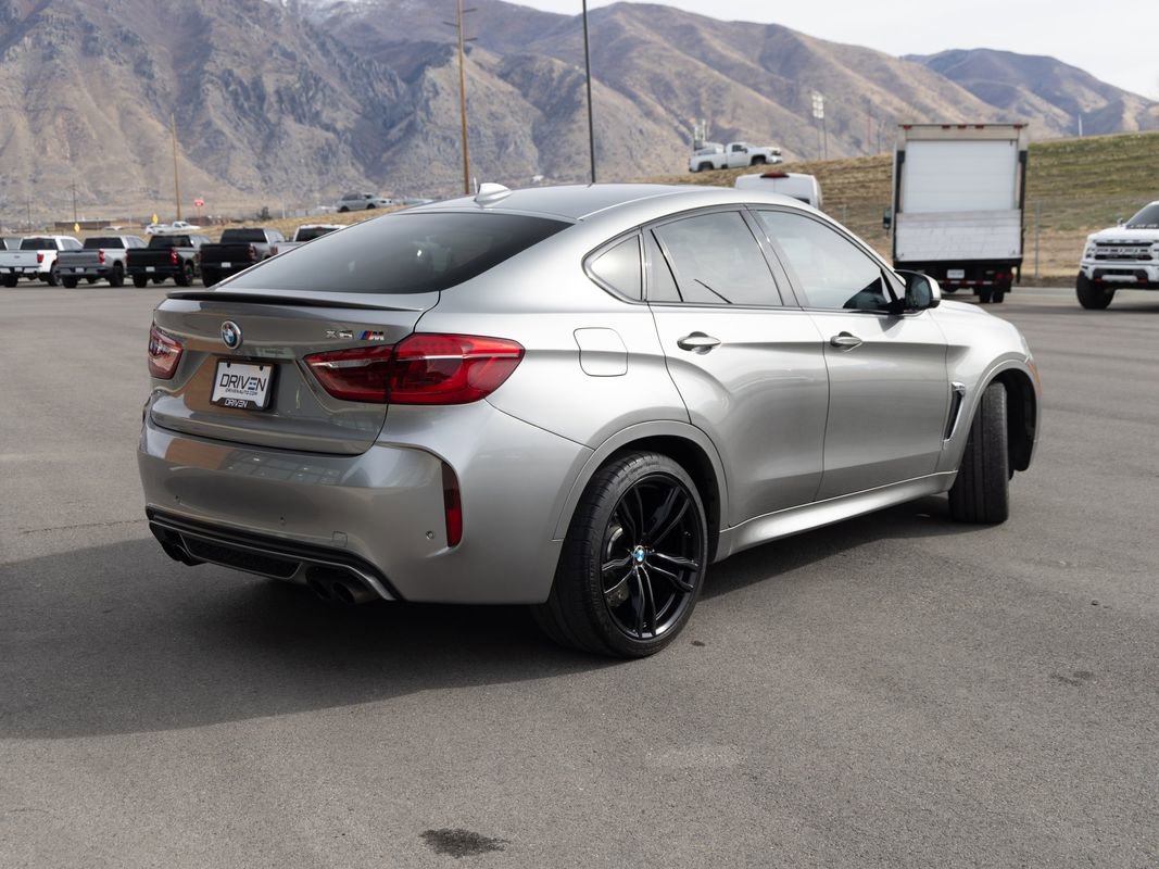 Used 2015 BMW X6 M image 5