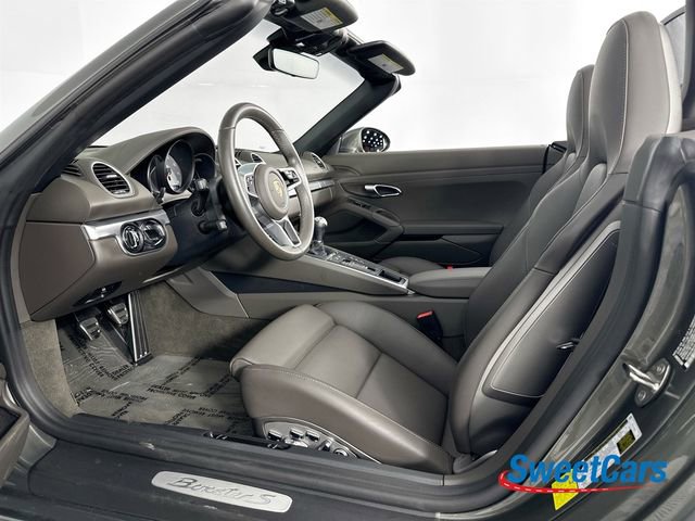 Used 2024 Porsche 718 Boxster S image 17