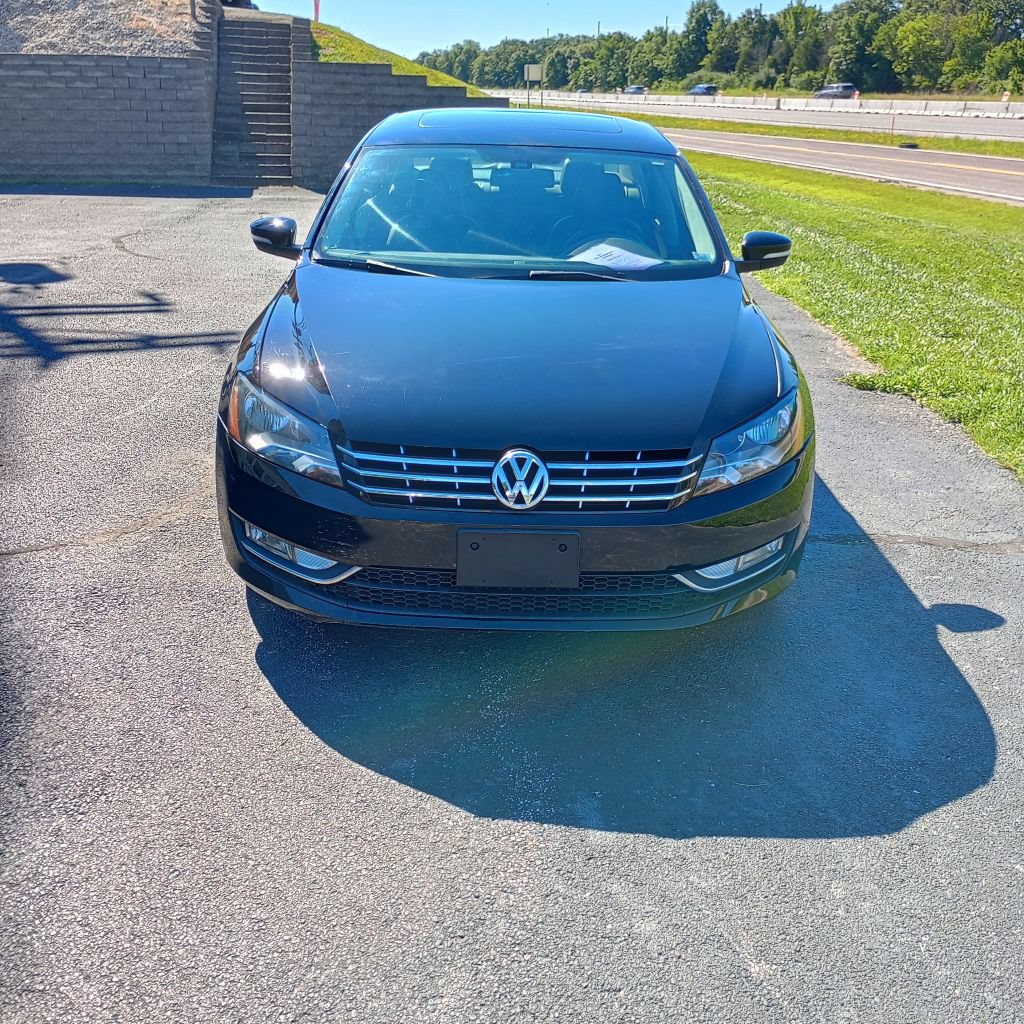 Used 2013 Volkswagen Passat 2.5 SEL Premium FWD image 8