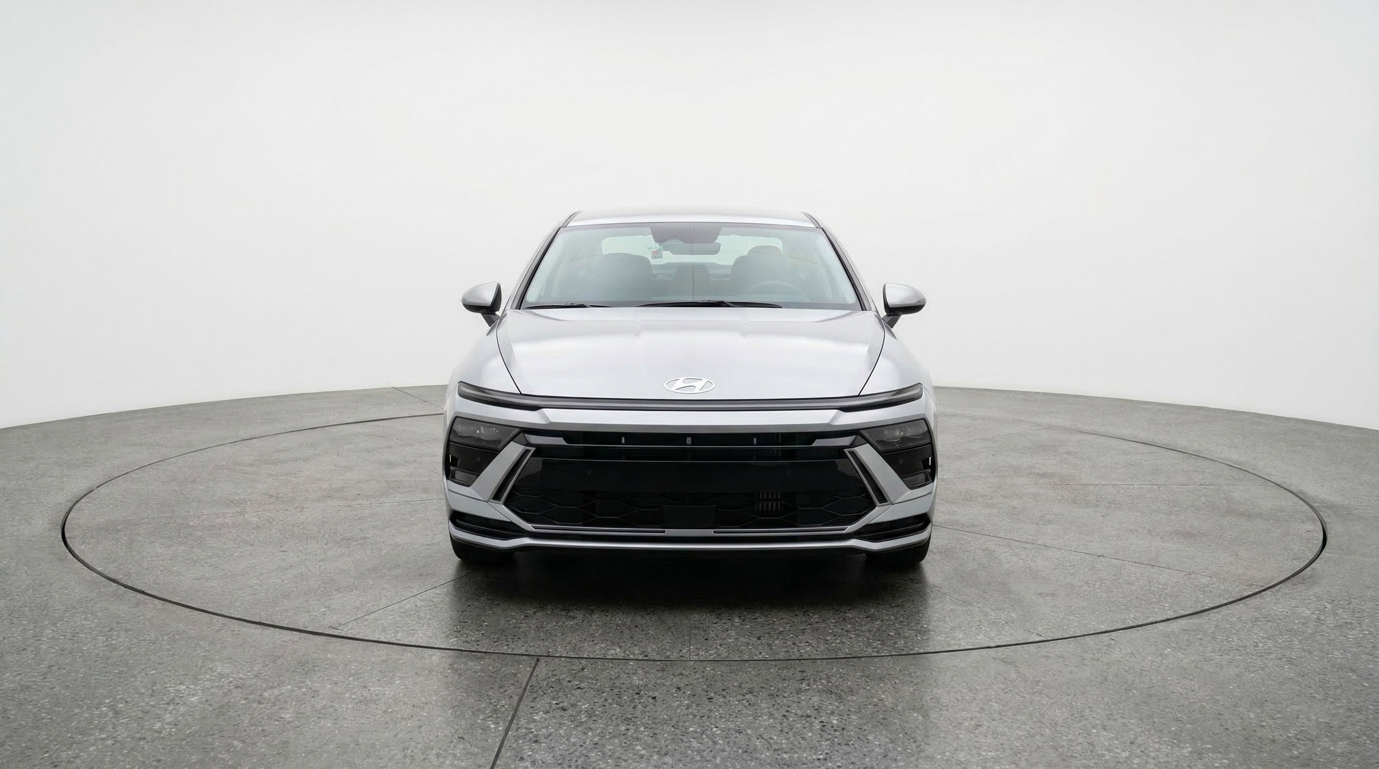 Used 2025 Hyundai Sonata SEL image 2