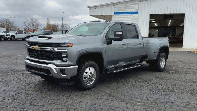 New 2026 Chevrolet Silverado 3500 LT w/ All Star Edition image 4