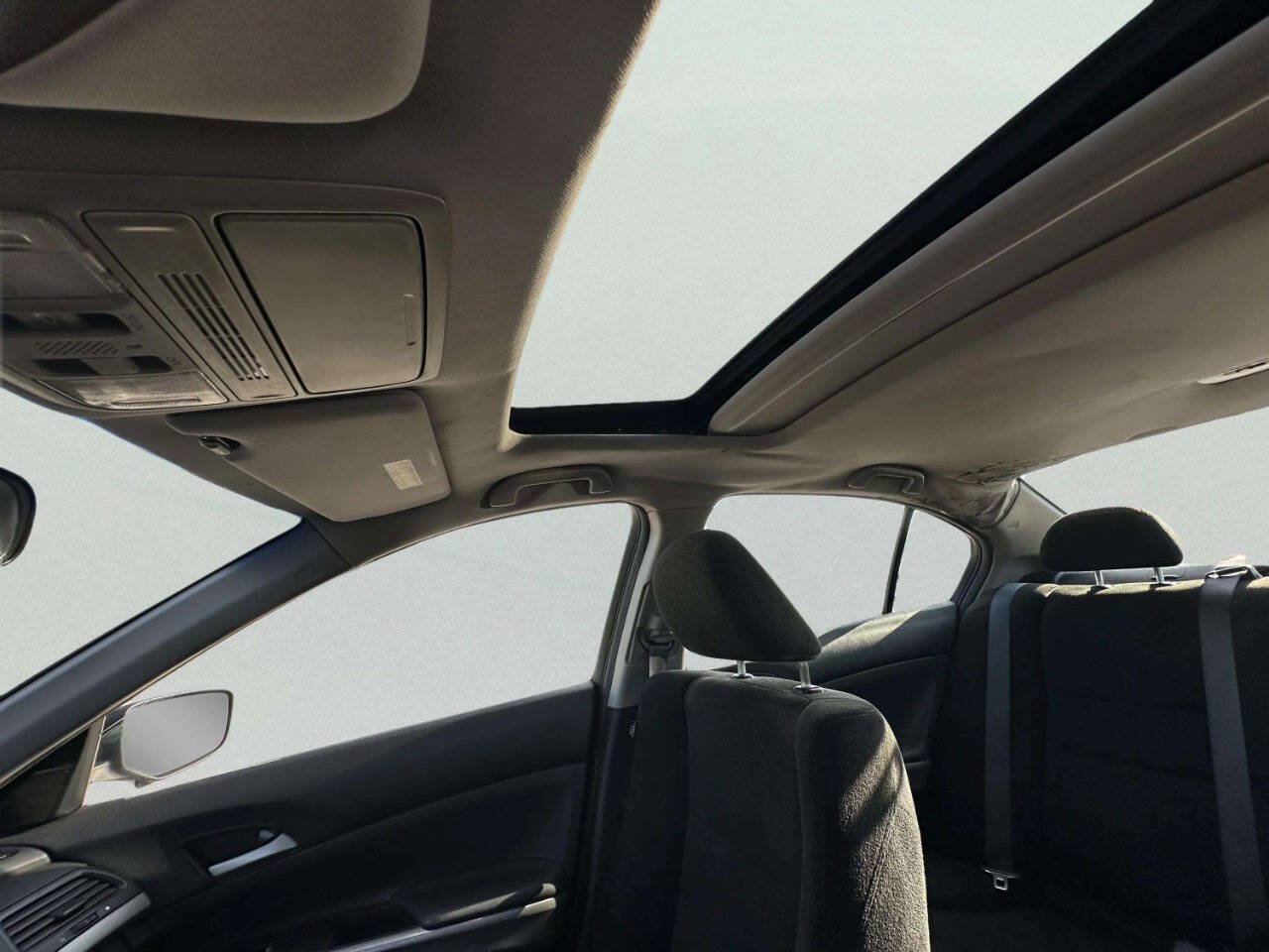 Used 2010 Honda Accord EX image 33