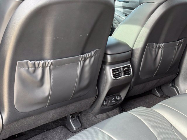 Used 2022 Hyundai Santa Fe Limited AWD/4WD image 29