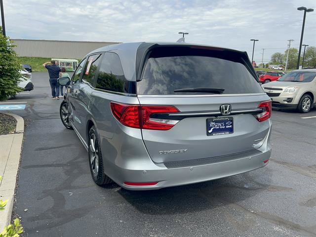 Used 2023 Honda Odyssey Touring image 5